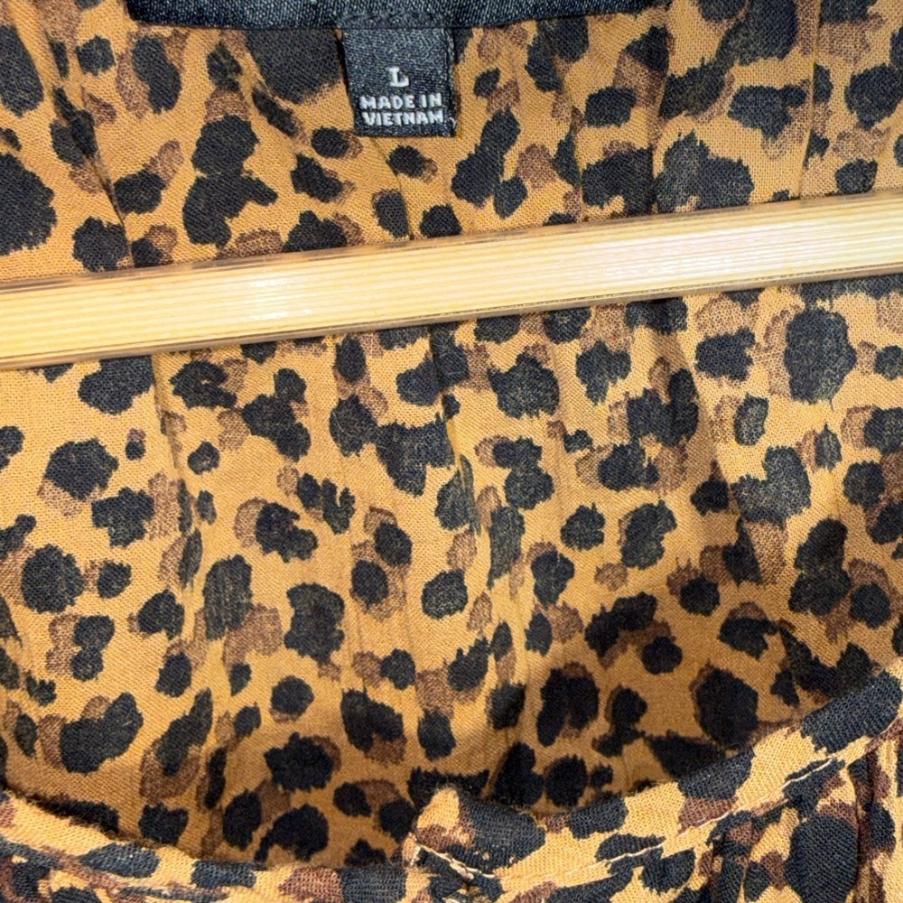 EUC Madewell Brown Leopard Print Blouse - Picture 5 of 5
